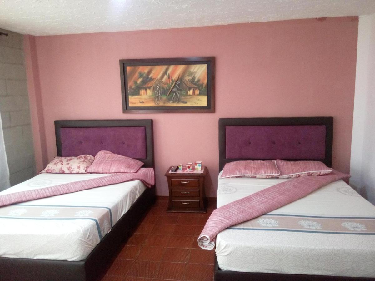 Hotel Campestre La Fuente - Piscina Moniquirá Εξωτερικό φωτογραφία